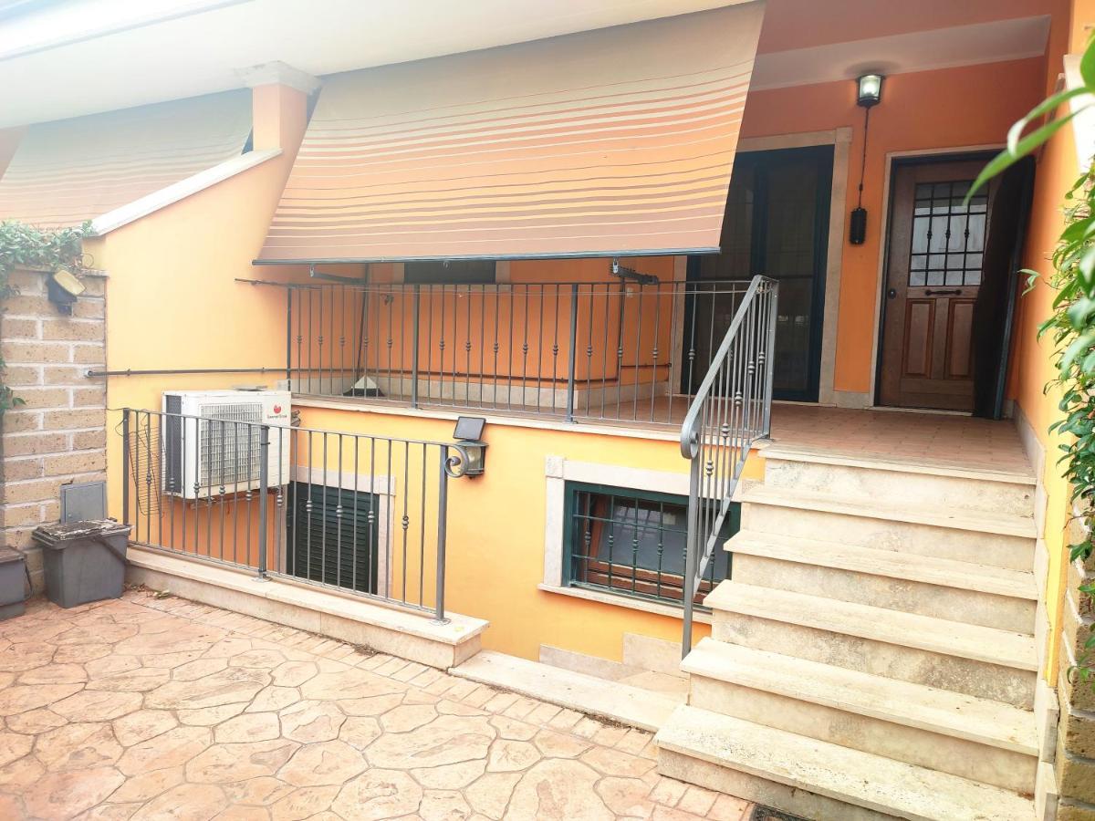 Country Love Dragona House Tra Mare E Citta Acilia Exterior photo